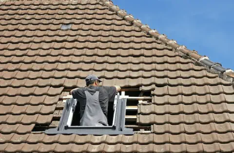 Pose de velux - Montigny-Lengrain